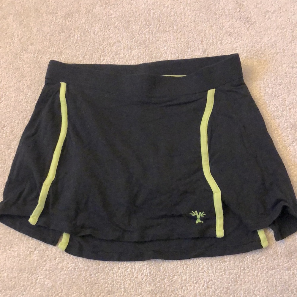 Cariloha Bamboo Skort S